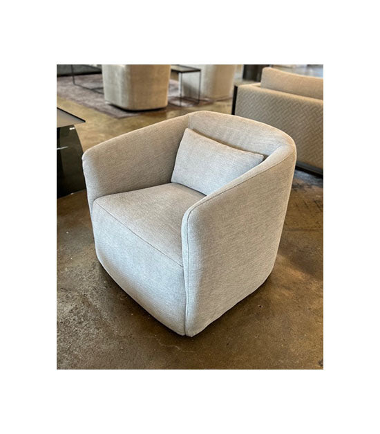 Ava chair