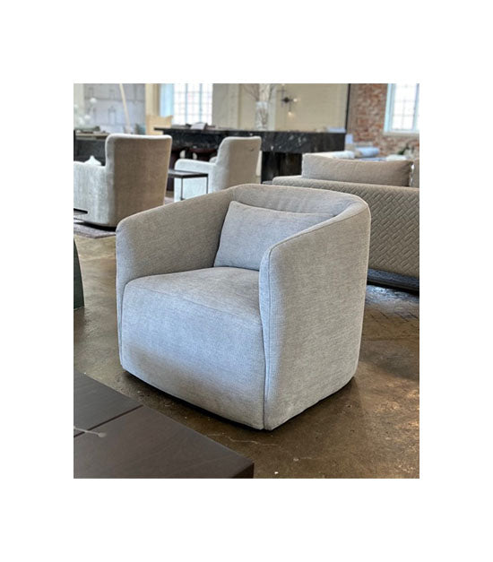Ava chair