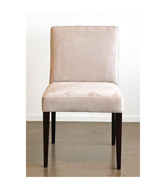 Astrid dining chair