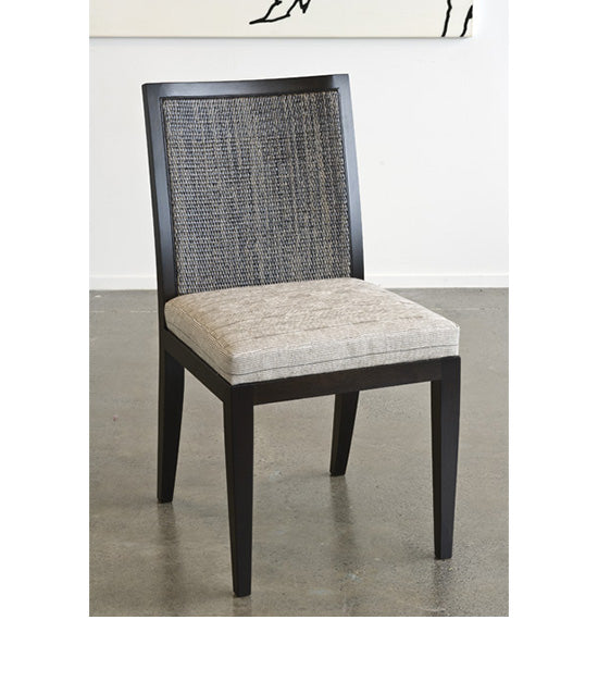 Delta dining chair