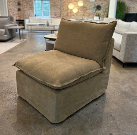 Arlo chair