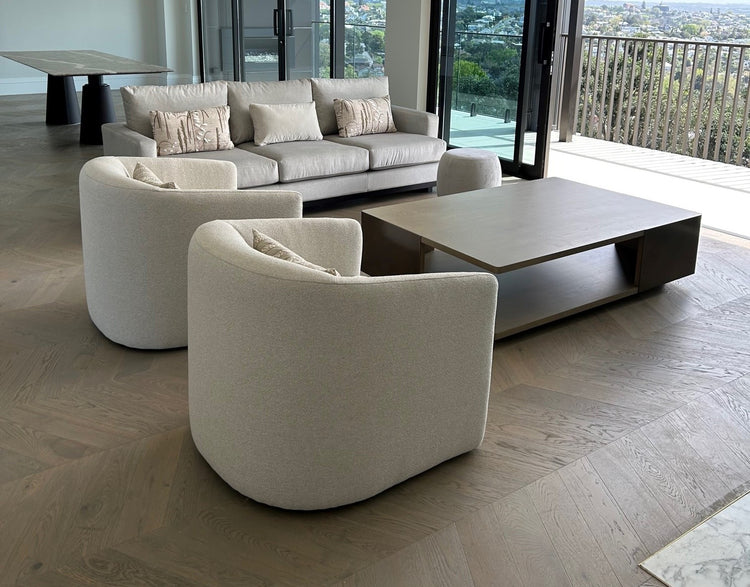 Ava chair